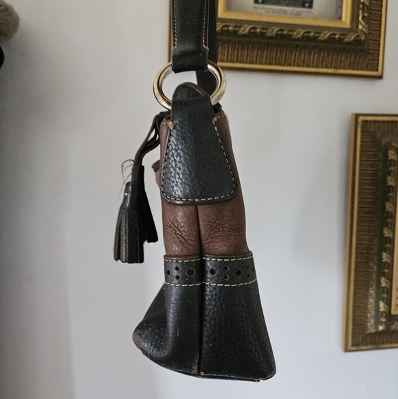 Dooney & Bourke Shoulder Bag - Picture 3 of 9